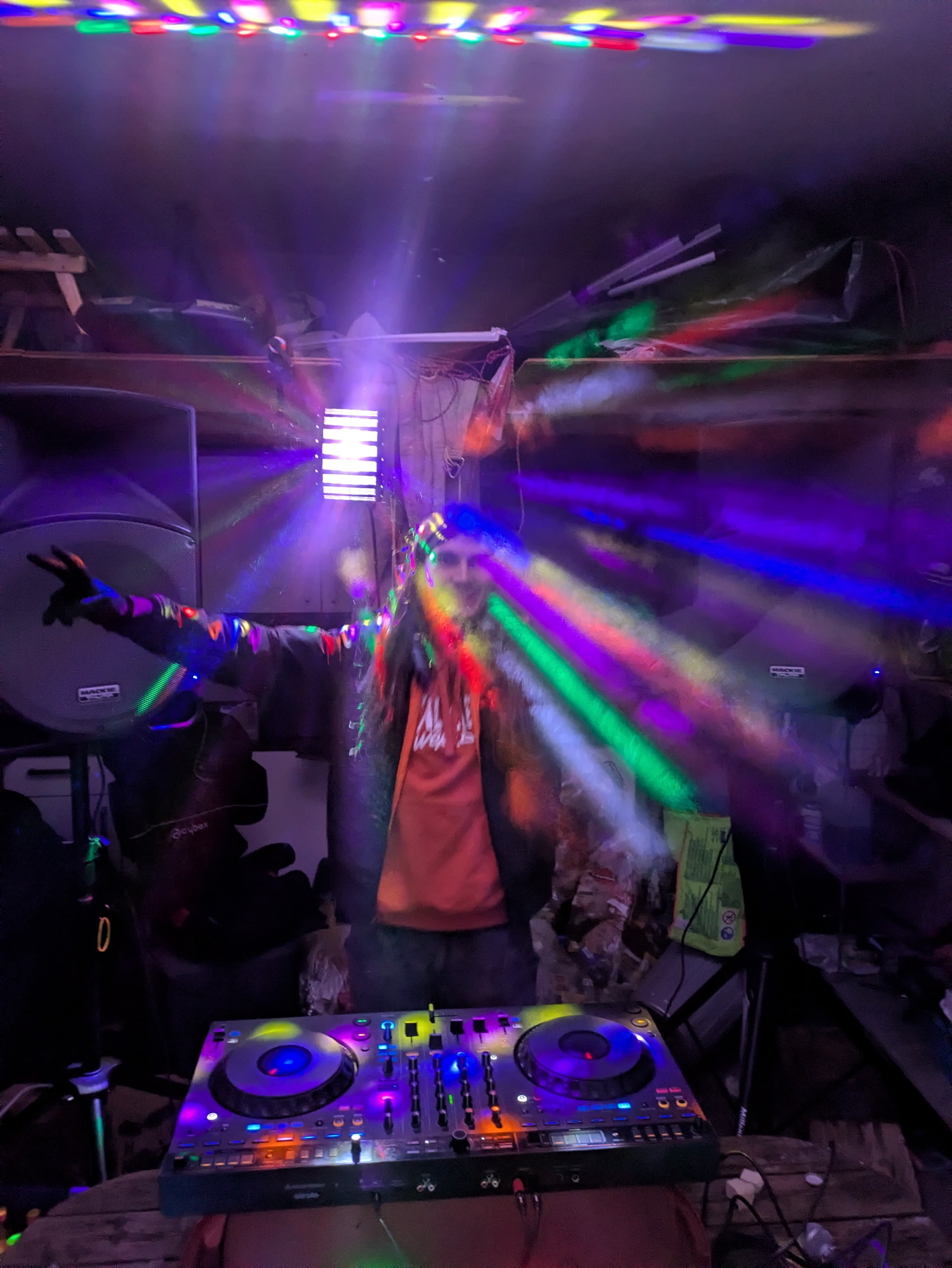 OperatorRet hinter den Decks im Indoor Sorglos-Paket Setup